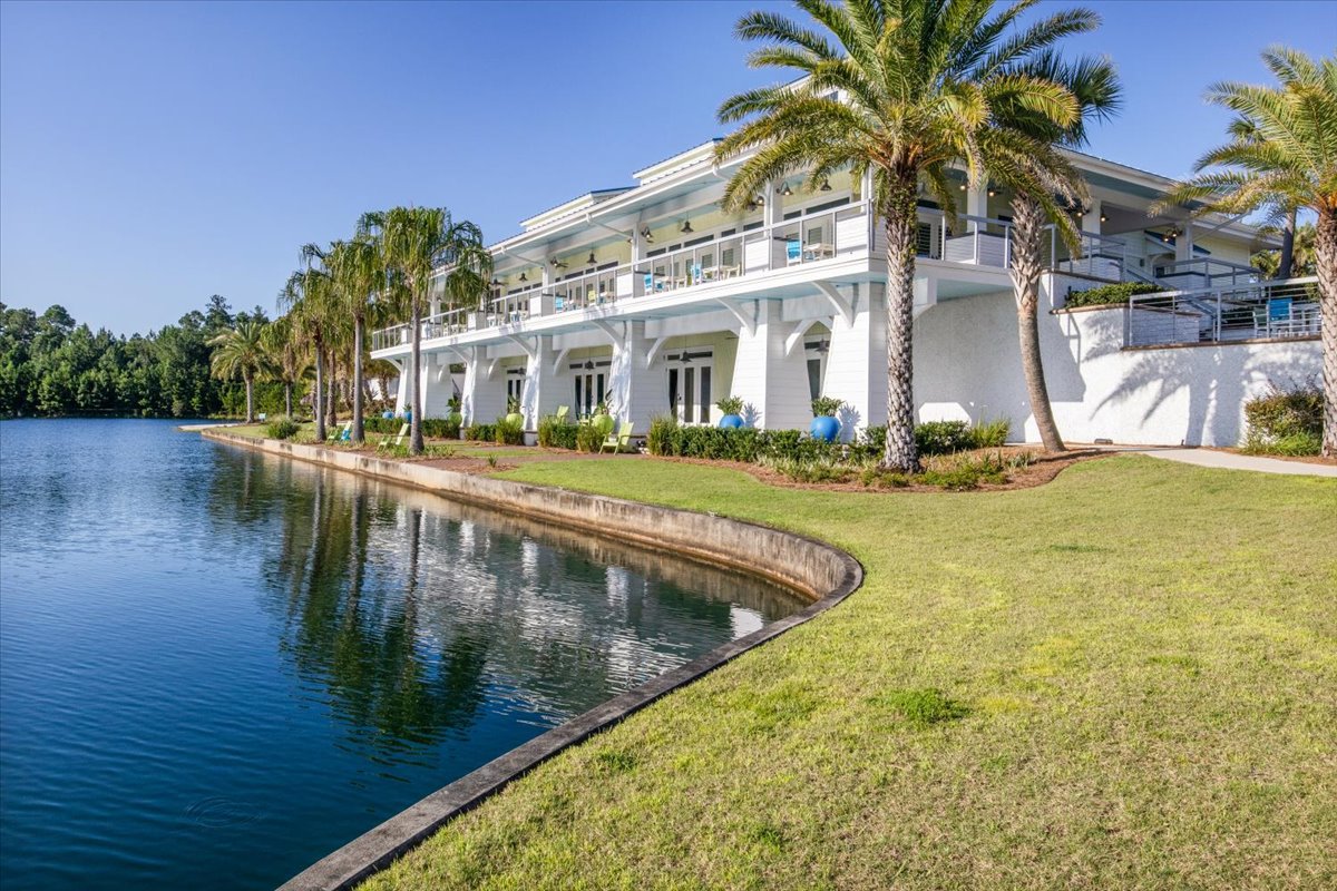 55-LMHH Lakehouse Club (2)