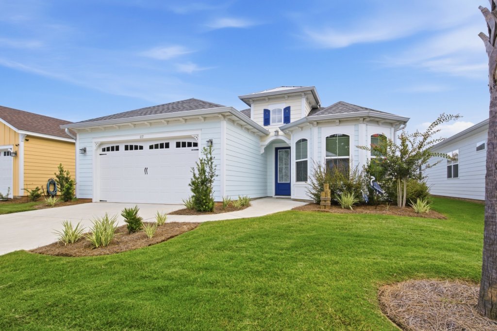 617 HORIZON COURT